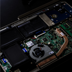 Computer Parts & Acessories